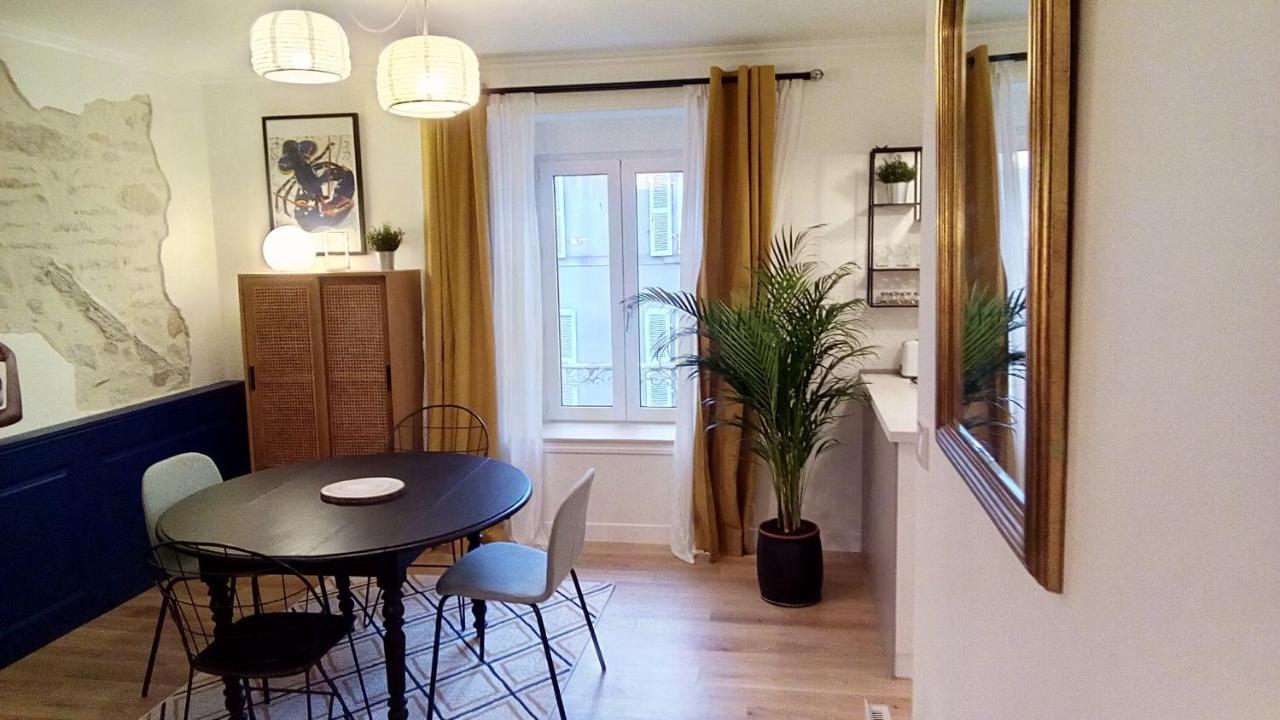 Les Appartements Du 31 - Centre Ville - 2E Etage - 50 M2 Quimper Buitenkant foto